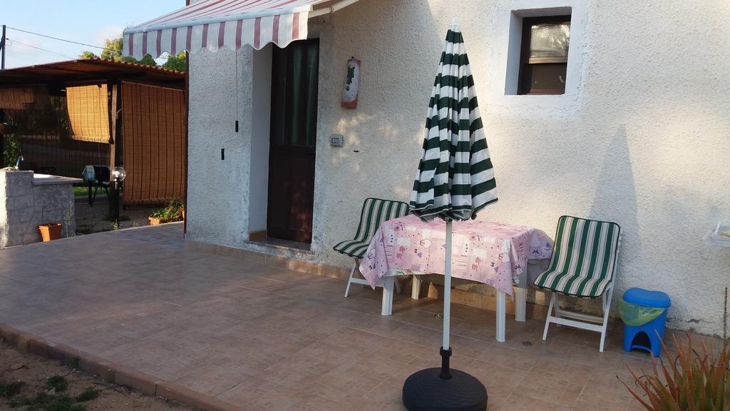Rita b&b sea sun&nature Santa Maria la Palma Bagian luar foto