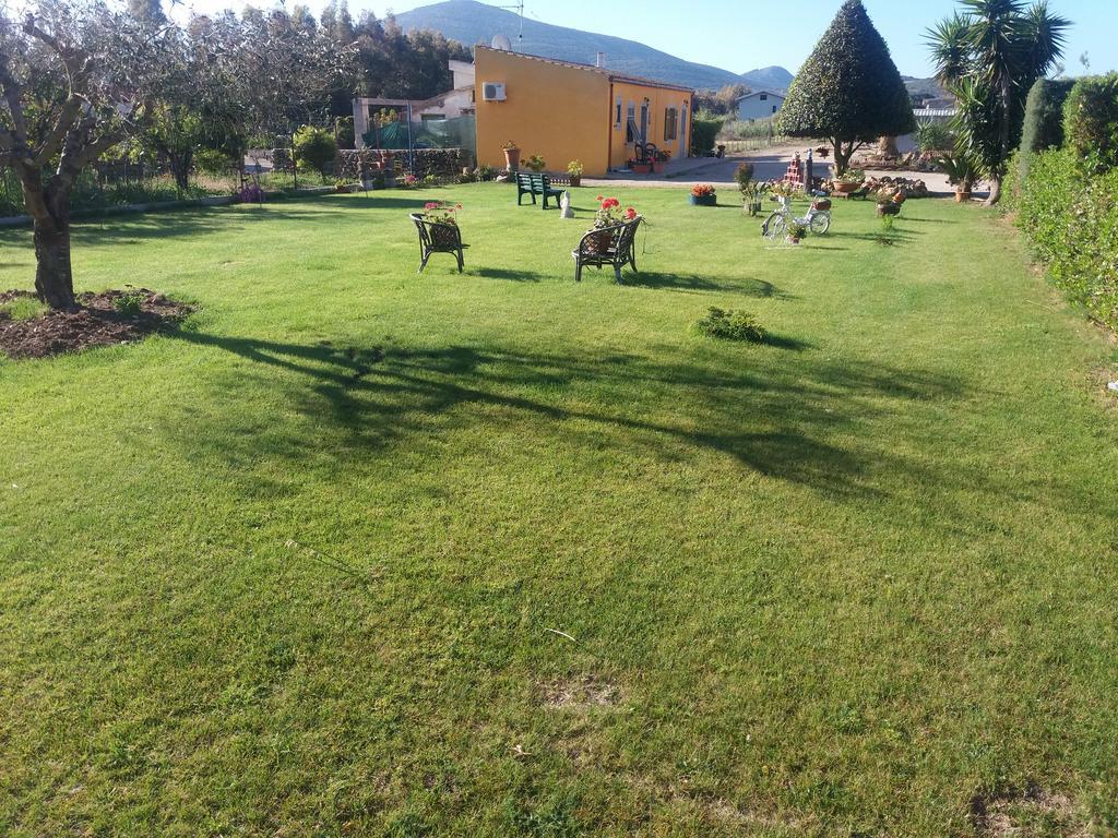 Rita b&b sea sun&nature Santa Maria la Palma Bagian luar foto